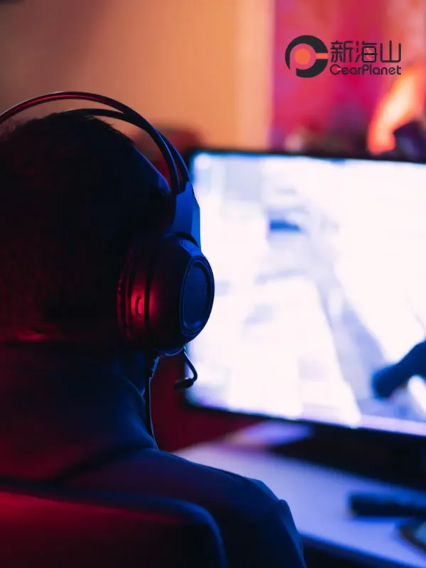 Gear Planet - Media & Entertainment Web Design Project