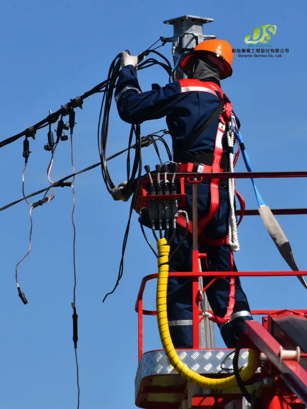 Dynamic Electromechanical Engineering - Corporate & E-commerce Web Design Project